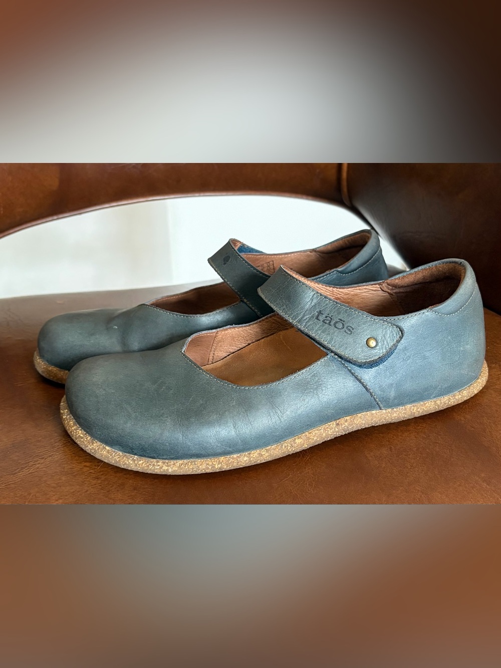 Taos Shoes Ultimate Mary Jane in Blue Leather Comfort adjustable Strap size 9.5